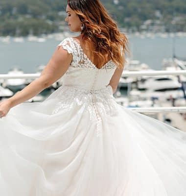 Derby - Boho, Full Skirt, Tulle - Diva Curves Collection Wedding Dresses