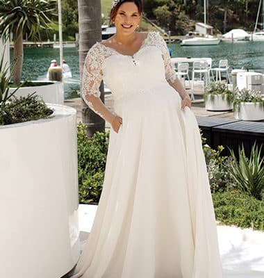 Dominique - Full Skirt, Lace, Vintage - Diva Curves Collection Wedding Dresses