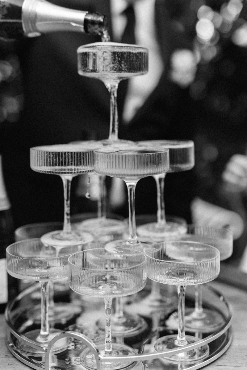 wedding drinks and champagne