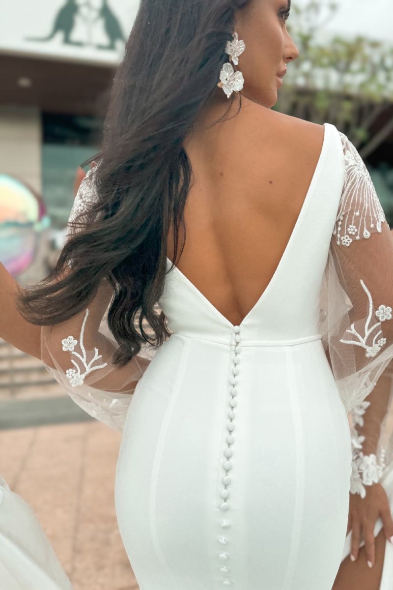 View of Editors Agree The Swept Bob Is This Summer's Stunning Hair Revival—Here ...