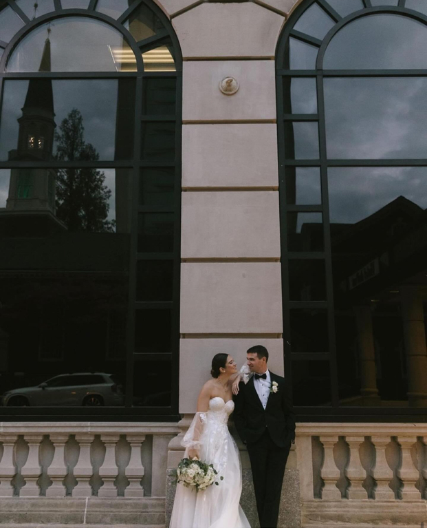 Anastasia & Benjamin’s nostalgic & traditional wedding at the Gold Ballroom of Hotel Du Pont, Delaware