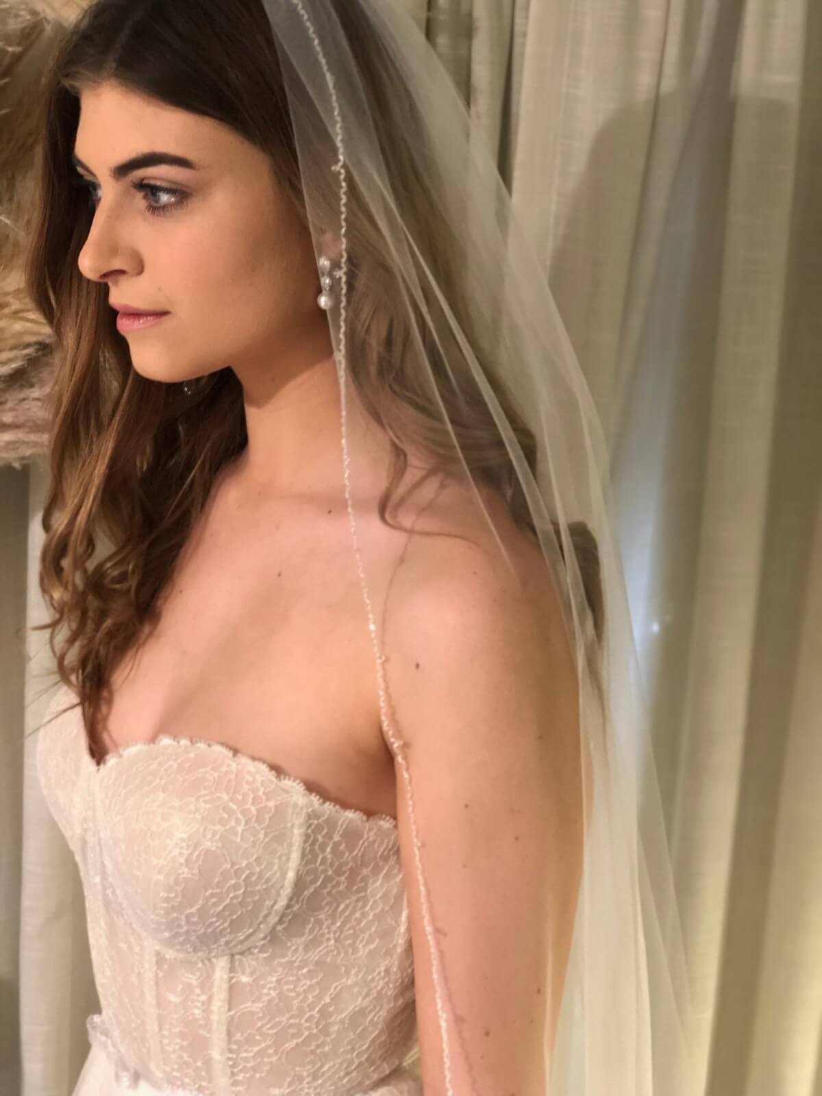 Beatrice-English-tulle-Veil-with-glass-and-crystal-beaded-edge-by-