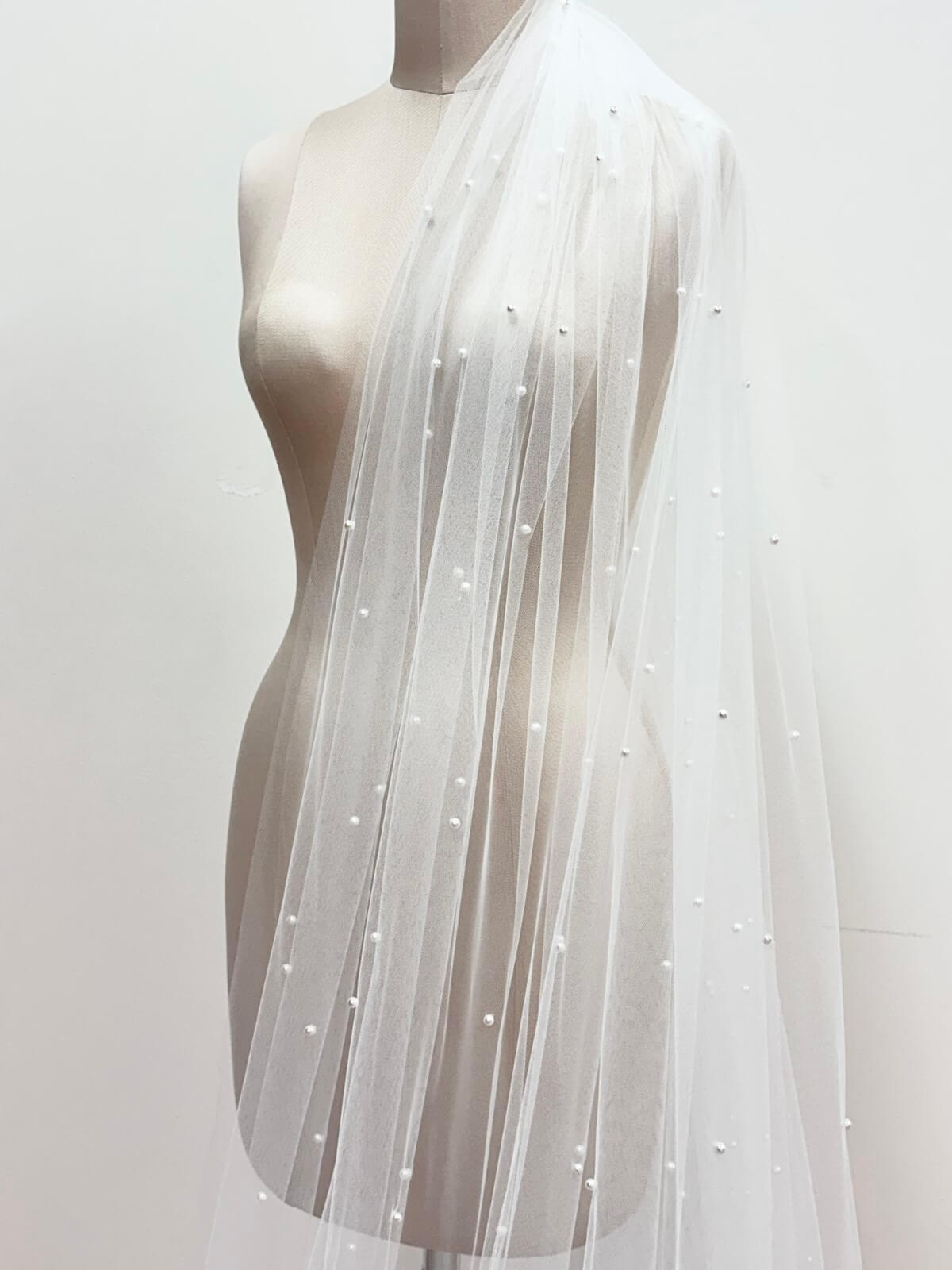 Paola-5mm-scattered-Pearl-beaded-veil-by-Peter-Trends-Bridal-3