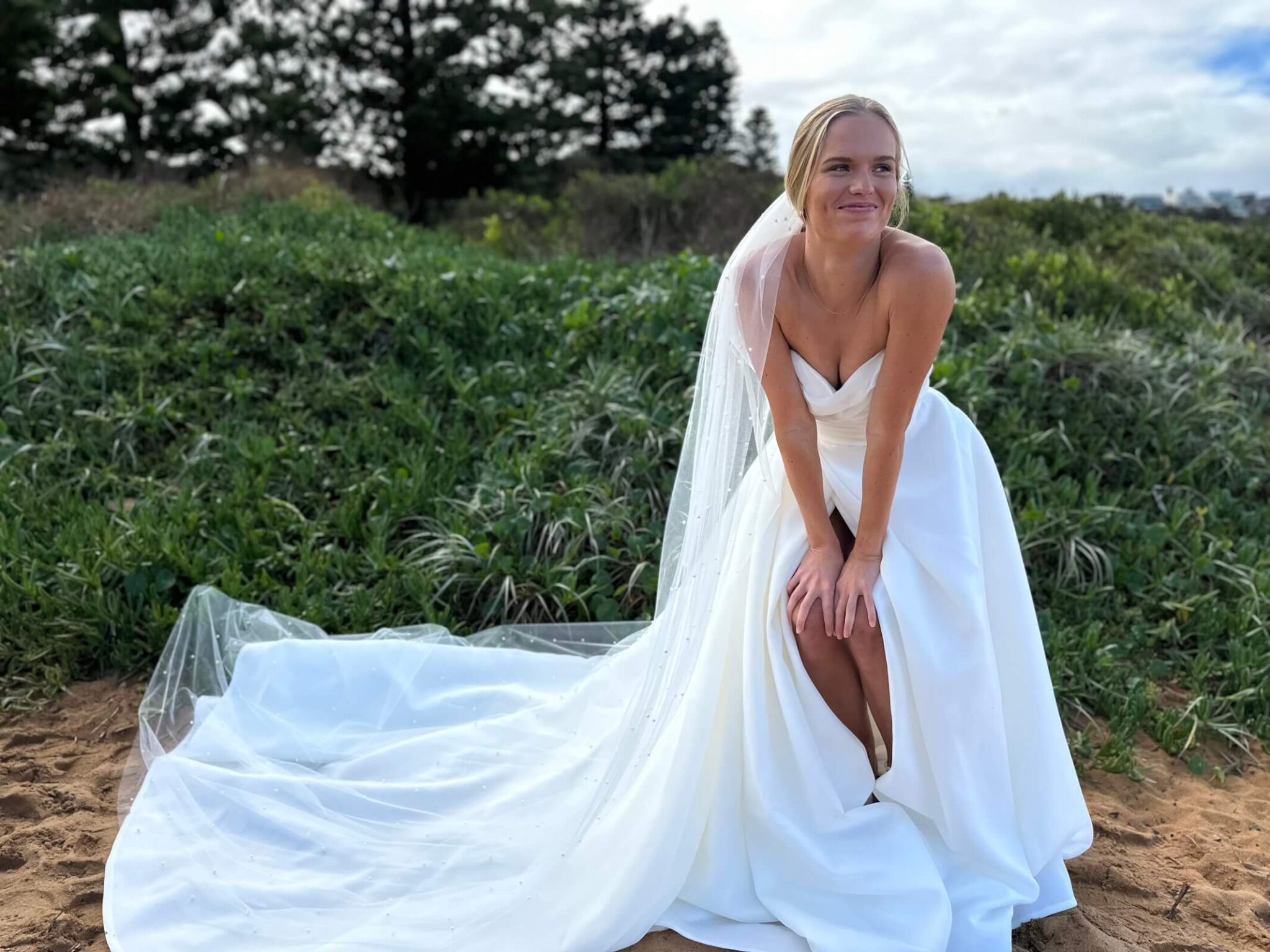 Paola-5mm-scattered-Pearl-beaded-veil-by-Peter-Trends-Bridal-9