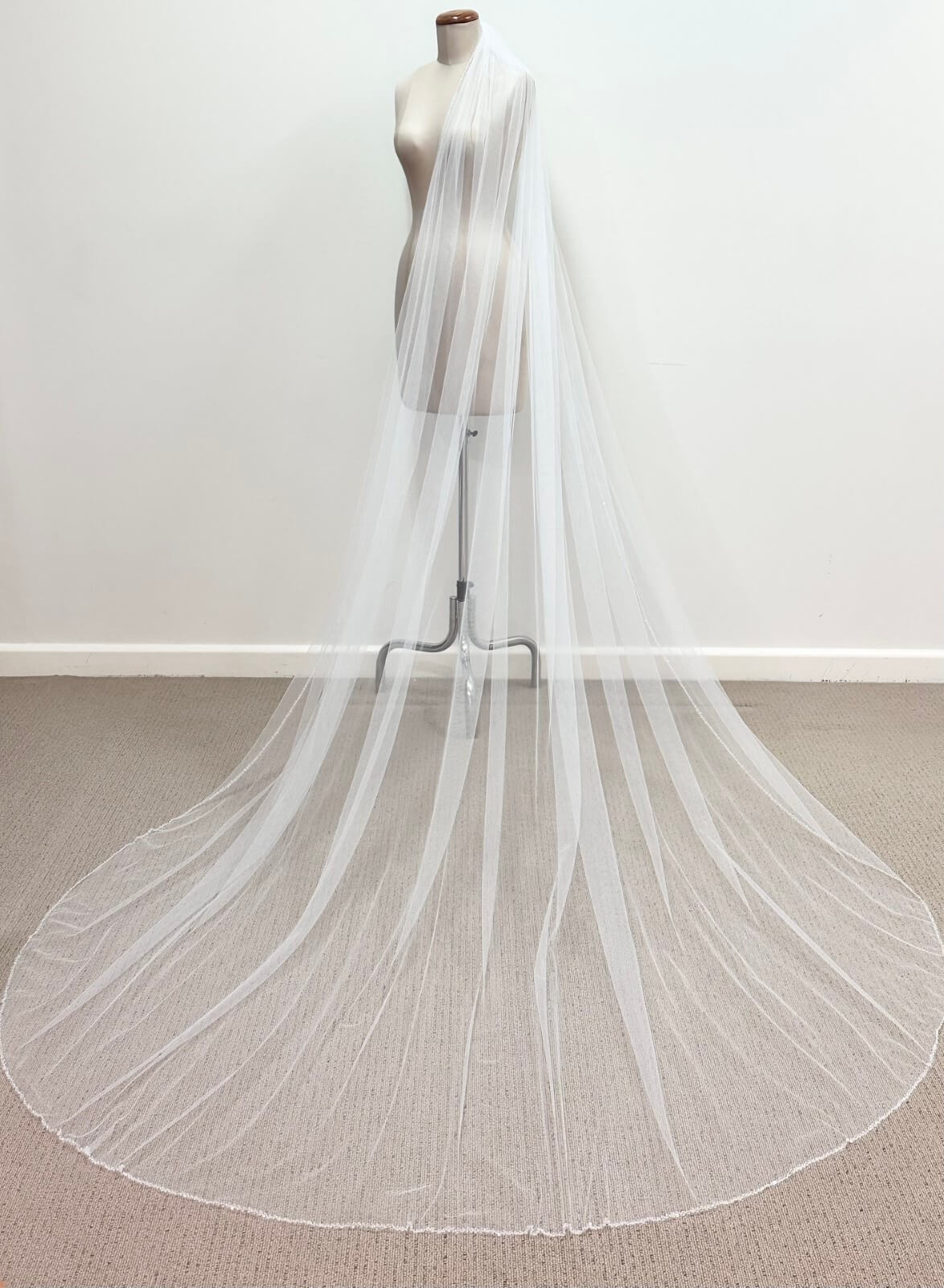 Silvia-by-peter-trends-bridal-sequin-and-diamante-beaded-edge-veil