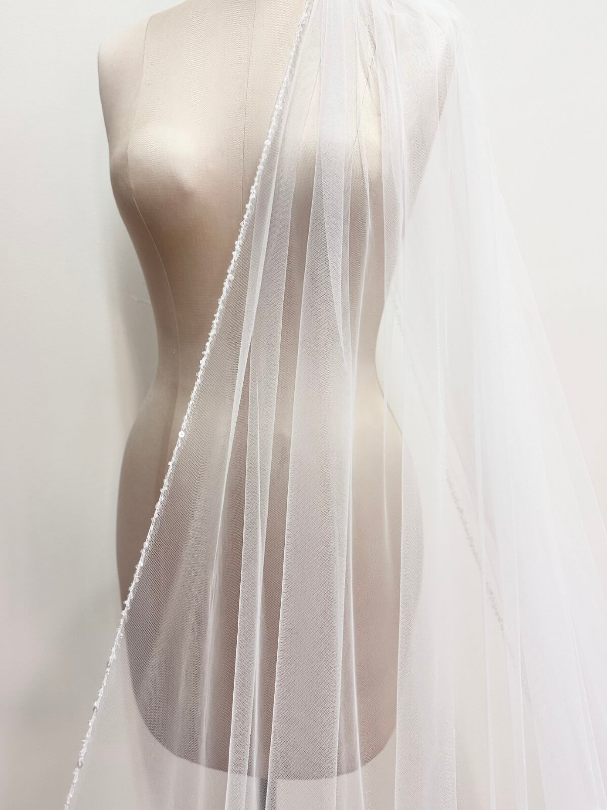 Silvia-by-peter-trends-bridal-sequin-and-diamante-beaded-edge-veil-_2